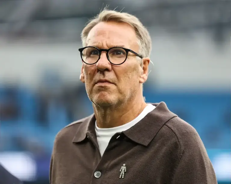Paul Merson questions Leeds after Nottingham Forest win